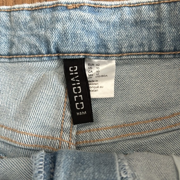 NWT Divided H&M low waist shorts Taille basse short size 10 cut off denim shorts - Picture 3 of 11